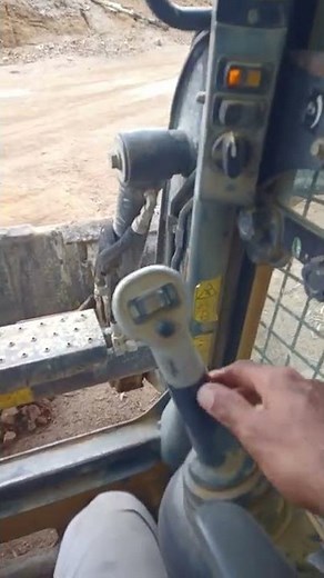 Part 1 Defect in the Hydraulic System of a New Holland L218 Mine Loader