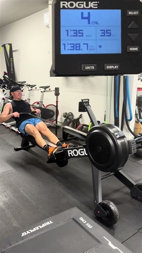 Rogue echo rower 15 cal workout 🏋️‍♀️ #crossfit #hyrox #concept2 #echorower