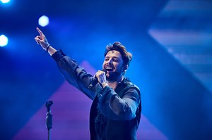 Manuel Carrasco conquista La Cartuja de Sevilla: consigue el récord del mayor concierto de un artista español