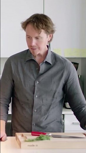 Chef Grant Achatz’s Secret to the Perfect Omelette | Made In Cookware