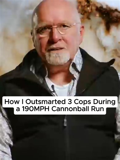 Thrilling Police Chase in a High-Speed R8