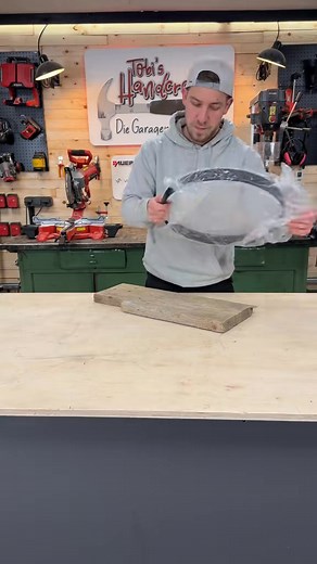 1.7K views | Anleitung ⬇️ Stehuhr selber bauen ️⏱️ Anzeige Aus meinem Uhrenring | The Tobis Handcraft | Facebook