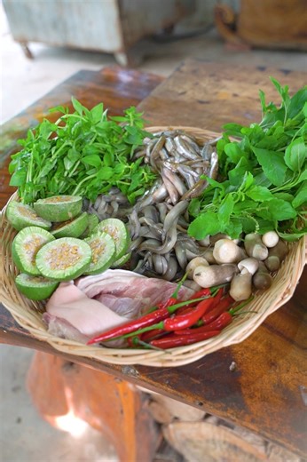 10K views · 241 reactions | New Recipe, Small Fish Cooking  | Chef Pheut | Facebook