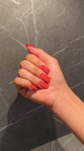 La manicura de Zendaya publicó las uñas que le hizo a la actriz y se hizo tendencia