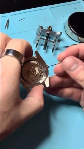 THE RIGHT WAY TO INSTALL A CROWN STEM NH35 - 99% of People Ruin Their Watch Doing This