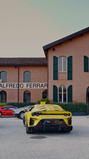 74K views · 612 reactions | Let’s have a look behind the #FerrariOneOfAKind exhibition set-up at the #MuseoEnzoFerrari  #MuseiFerrari #Ferrari #Modena | Musei Ferrari | Facebook