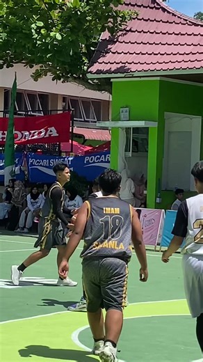 #basketball #3pointshooter