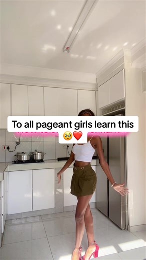 Correct your mistakes when walking on stage 🥹🫶take your time to correct your errors it’s never too late ,⏰ to all pageant girls this is for u #pagentry #mrandmissintervasity2025 #modeling happy new year 🎊