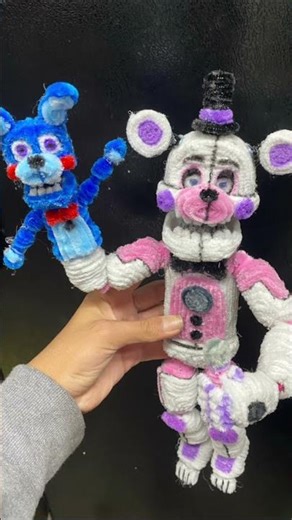 Funtime Freddy Made out of pipe cleaners #fivenightsatfreddys #pipecleanercraft