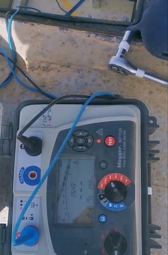 132KV Cable Sheath faulty 5KV insulation Resistance Test