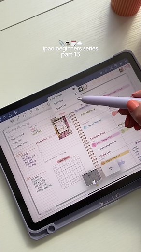 🎓 iPad University Session 13 Let’s chat about split screen. It is an amazing multitasking function which allows you to have multiple apps open at the same time. Key Points: ✨ You can resize the windows ✨ You have the option to slide the window over We will see you in Part 14 where we start talking about the Apple Pencil. #plannerspread #planwithme #ipadapps #2023digitalplanner #ipadplanning #ipadplanner #goodnotes5 #goodnotesplanner #createheartwork #digitalplanningcommunity #digitalstickers #g