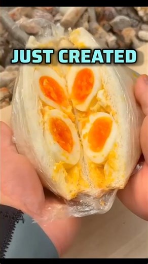 Everyone Thought This Was Crazy… Until He Made a Perfect Meal!