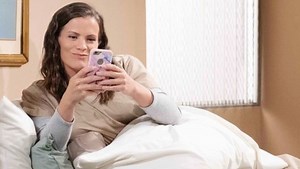 ‘The Young And The Restless’ Spoilers: Fans Cheer On Chelsea Lawson (Melissa Claire Egan) As She Fights Back - Daily Soap Dish