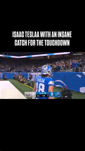 Detroit Sports on Instagram: "ISAAC TESLAA WITH AN INSANE CATCH FOR THE TOUCHDOWN 10-3 LIONS LEAD"