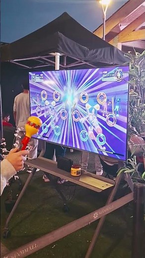 Jugando al Samba de Amigo: Party Central (Siam Mall Gaming). #shorts #viral #nintendoswitch #gaming