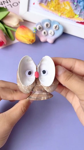 Don’t throw away the leftover flower carapace, use it to make a cute owl #creativity #art #creative #artist #design #love #photography #handmade #artwork #inspiration #drawing #instagram #painting #instagood #artistsoninstagram #illustration #graphicdesign #fashion #create #nature #artoftheday #photooftheday #music #imagination #digitalart #sketch #style #designer #innovation #followers paper craft ideas | paper craft ideas