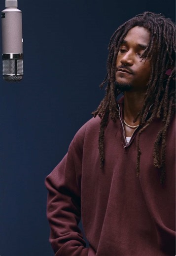 Jordan Ward's Introspective Performance of ‘Stranger’