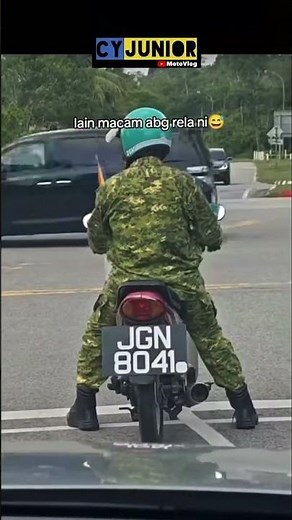 dari jauh boleh nampak 😂