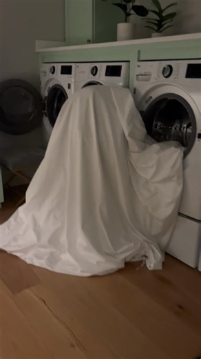 Feels like I’m setting up Ryan for a heart attack but I swear I’m not 👻 😂 | Jamie Becker