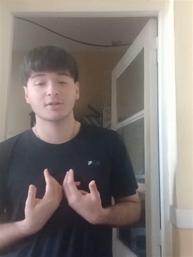 MI MUSA DISPONIBLE prometo que si algún día le va bien a algún tema de estos le voy a dar las regalías correspondientes a cada mina jshskajakaja mucha vergüenza me dio gravar esto pero bueno la promoción de las canciones no se hace sola #musica #underargentino #artistaemergente #artistatiktok #foryoupage❤️❤️