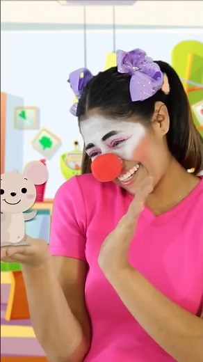 Bajo de un botón ton ton 🐭🧦 #cancióninfantil #fuenteskids #rondainfantil #músicaparaniños