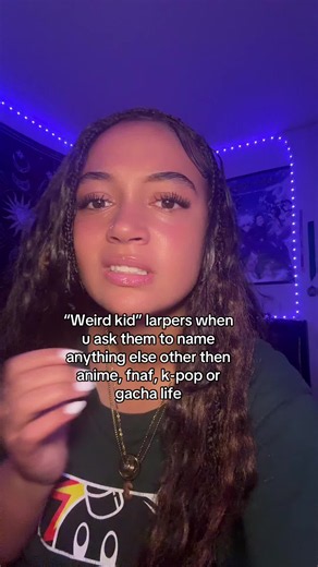 Like why is it popular to be weird bro🫩#larp #weirdkid #fyp #real #viral