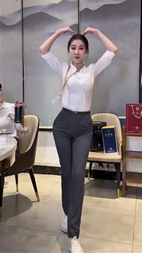 #remix #dance #bestshuffle #flashback #dj #music #80smusic #chinesegirl #beauty #beautiful #song