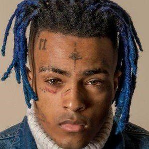 XXXTentacion – Age, Bio, Personal Life, Family & Stats | CelebsAges