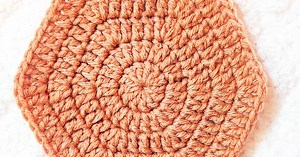 How to Make a Double Crochet Solid Hexagon without Gaps