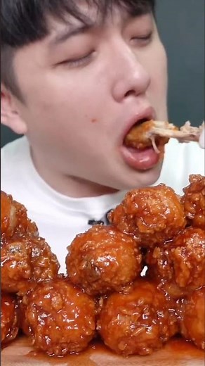 Korean Spicy Fried Chicken Eating Sound