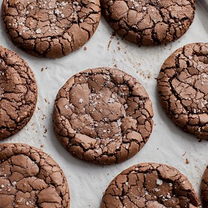 These Brookies are all the things you love about brownies, wrapped up into the convenience of eating a cookie. | The Scran Line