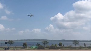 China's C919 jetliner makes international debut in Singapore