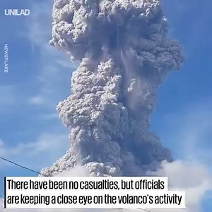 294K views · 2.4K reactions | Mount Sinabung in Indonesia has just erupted. Locals have been told to stay indoors and some areas have been evacuated. | UNILAD | Facebook
