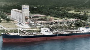 New York City, U.S.A., 1959. In Bunge 200 #7: Connecting Farms to Families, Bunge builds its business in North America, bringing grains and oilseeds to markets worldwide on a scale never before seen. | Bunge