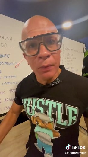 Consejos del Dr. Bayter para Reducir el Ácido Úrico y Niveles de Fructosa