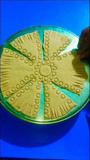 फूल पराठा डिजाइन#parathalovers #food #shortvideo #viralvideo