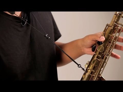 How to Play the Saxophone Octave Key | Saxophone Lessons