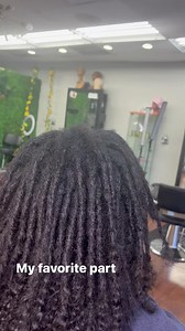 4.8K views · 131 reactions | I love some new growth. A crispy Retwist is always good but the weeks in between when is fuzzy and puffy are my favorite ❤️ Do you prefer a fresh Retwist or some new growth | Chiquita Ward | Facebook