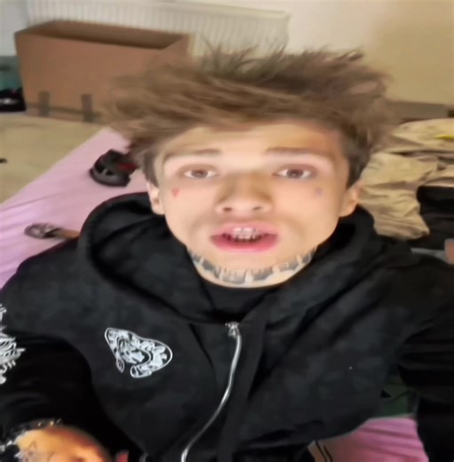 Uragan Hokage: Must-Have Naruto Outfit Essentials