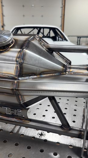 Almost to nice to stick under the car! @tinsoldierracecars providing us with the best housings for our solid axle kits! | Import Drag Solutions