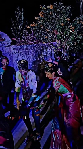 T H I R U T S ✨ on Instagram: "Vasthava vasthava 💥✨ . #folklovers💓🕺🏻 #folkbeats❤️ #folklovers🌎✨ #viral #trending #reels #reelitfeelit #sdptfolk #siddipet #komuravellimallanna @modal_boy_mudhiraj Do follow"