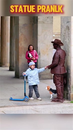 Statue prank 🤣🤣 #fun #funny #bushman #prank #scaryprank #haha #fyp #foryou #sofunny #statue #bushmanprank #usa