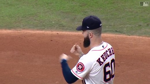 Mike Scott hace el 1er lanzamiento