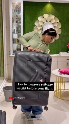 How to measure suitcase weight before your flight #travelhacks #traveltips #lifehacks #airporthacks