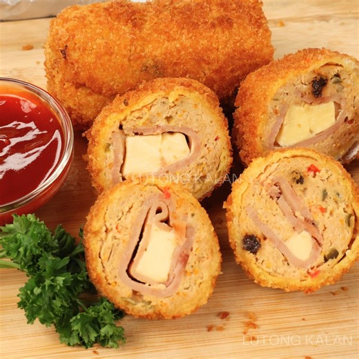 769K views · 7K reactions | Chicken Embutido Cordon Bleu Recipe Ingredients: 1 Kilograms Ground Chicken 1 Cup Cheese 1 Piece Carrots 1 Piece Onion 1/2 Cup Bell Pepper 1/2 Cup Sweet Pickles 1/2 teaspoon Garlic Powder 1/2 teaspoon Paprika 1/2 teaspoon Salt 2 Sachet Oyster Sauce 2 Pieces Egg 1 & 1/2 Cup Breadcrumbs 1/2 teaspoon Black pepper #Chickenembutidocordonbleu #chickenembutido #cordonbleuembutido | Lutong Kalan | Facebook