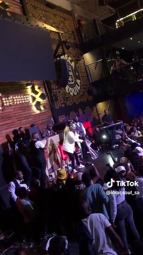 Sjava Singing Iphinifa and Awuphiki ft. Mlindo | Cultural Music Mashup