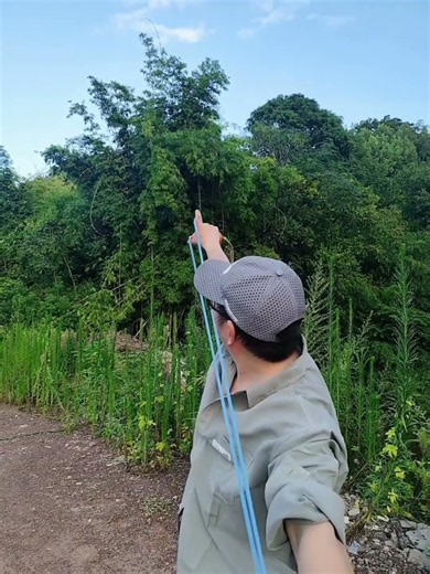 Yshotx Slingshot – Precision in Every Moment