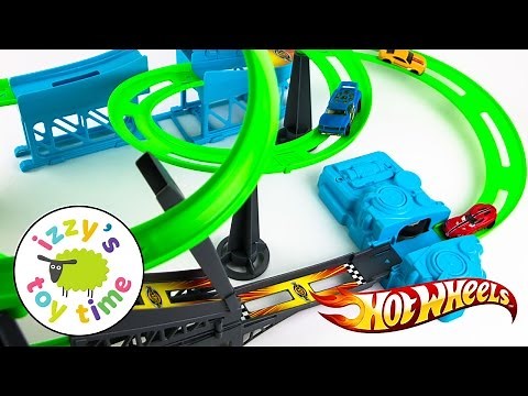Cars | Hot Wheels Toys and Fast Lane Riptide Raceway Playset - Fun Toy Cars