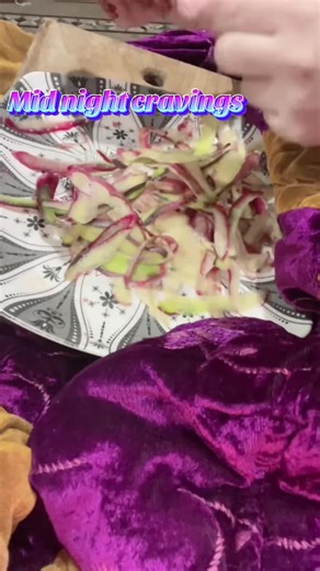 Delicious Cheesy Fries Recipe for Midnight Cravings