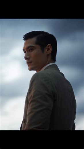 HAO on Instagram: "You’ll never know how handsome you can be until you try a pompadour! #fashion #style #supermodel #haoyunxiang #fashionista #yesimamodel"